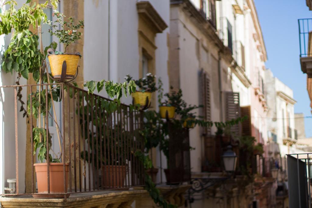 Alla Giudecca Сиракузы Экстерьер фото